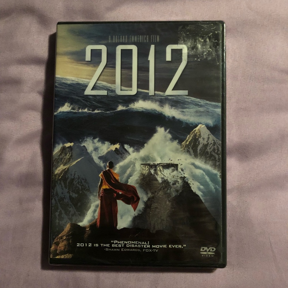 2012 DVD 📀